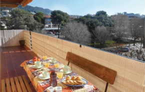 3 Bedroom Pet Friendly Apartment In Tossa De Mar